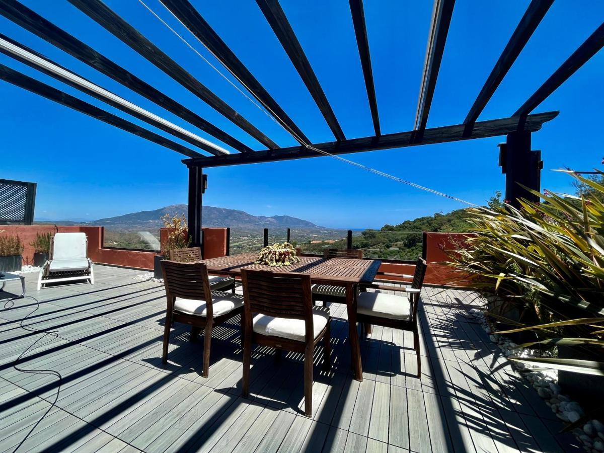 Bright Apartment In The Hills Of Elviria Málaga Exterior foto