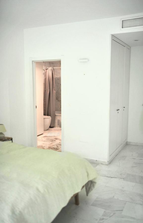 Bright Apartment In The Hills Of Elviria Málaga Exterior foto